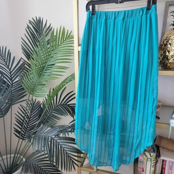 Teal High Low Pleated Skirt by Target Xhilaration Women's Size Medium! - Picture 4 of 11